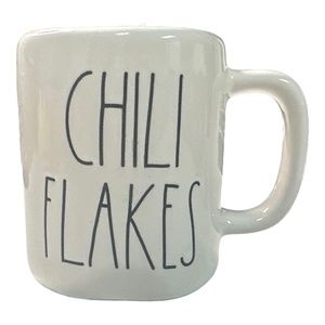 Rae Dunn "CHILI FLAKES" Mug Shaker